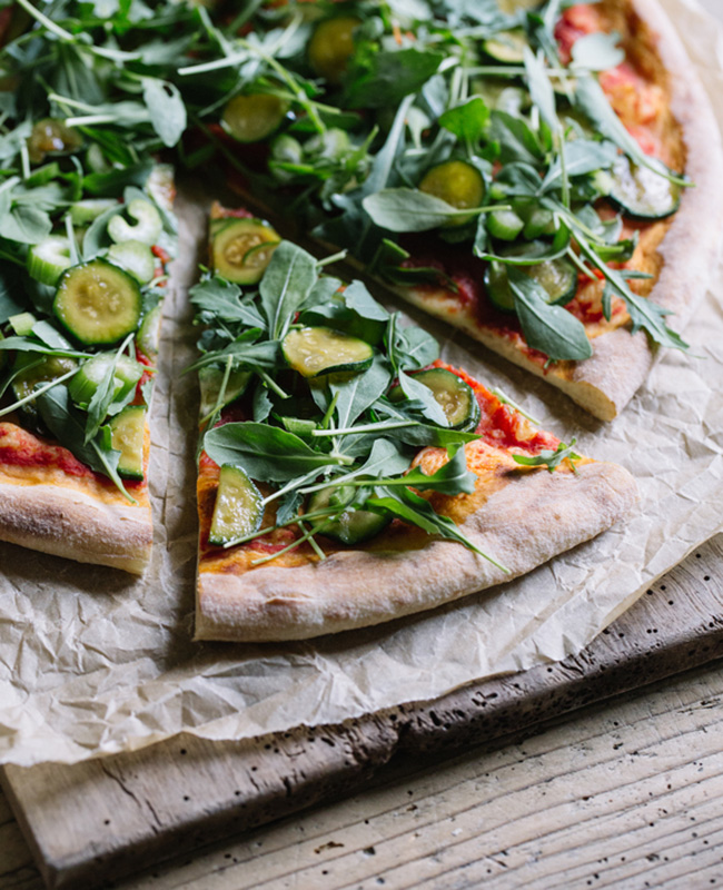 Comfort Food Idee in vegan: Rucola-Flammkuchen statt Käse-Pizza